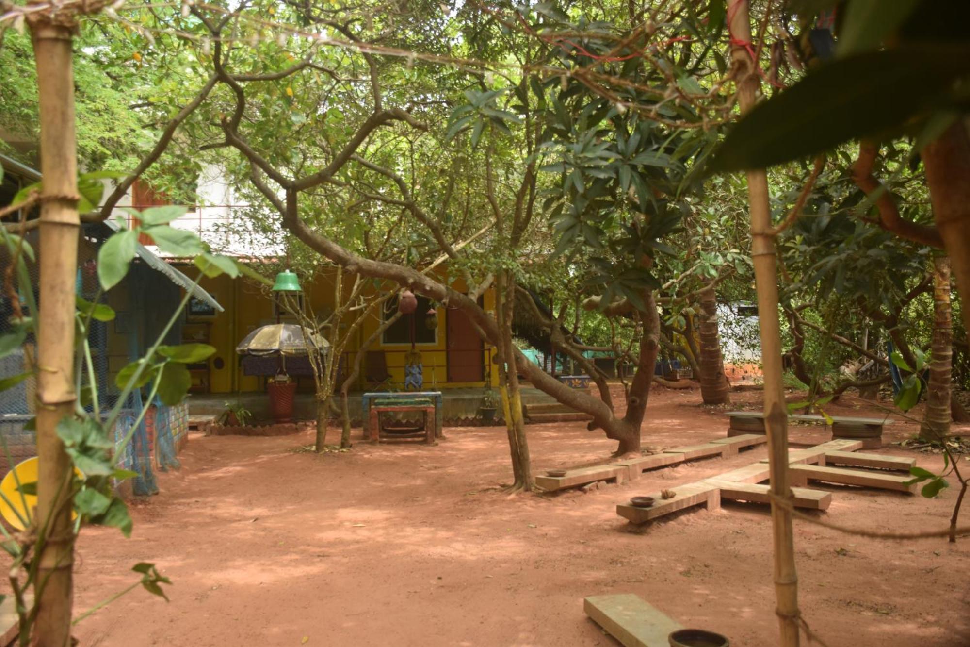 Travellers Crib Hotel Auroville Exterior photo